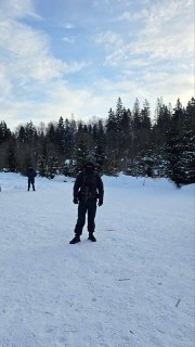 Силовики оцепили место проведения «Бакшевской Масляницы» — неформального празднования в Подмосковье, говорится в сообществе мероприятия.Ранее организаторы праздника рассказали, что администрация Истры не согласовала мероприятие, и направила документы в пол