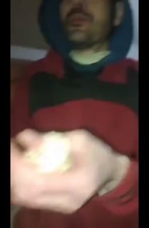 סרטון מציג לראשונה את הרגע שבו נכנסו לכלא סדניה והדלתות נפתחו.
