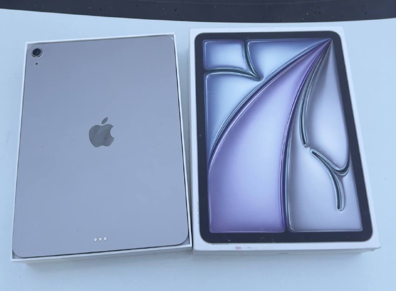 Apple iPad Air 11 дюймов, 2025 — фото 1