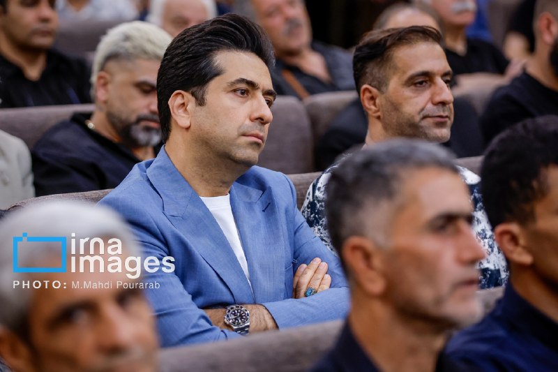 خبرگزاری ایرنا: 📸گزارش_تصویری | مراسم یادبود زنده‌یاد «حسین خواجه امیری» (ایرج)🔹مراسم یادبود زنده یاد حسین (ایرج) خواجه امیری ملقب به «پ