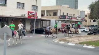 תמונה מהבחירות אתמול בישראל: בדואים מהמדבר הנגב יצביעו