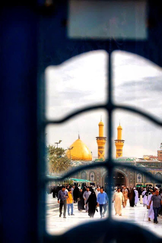 امام رضایی ها: اَلسَّلامُعَلَیْڪَیااَباعَبْدِاللَّهِﷺ🍃🌷🍃🌷🍃از ابتدا بزرگتر ما حسین بودیک سایه بود روی سر ما، حسین بودگفتی بهشت چیست؟
