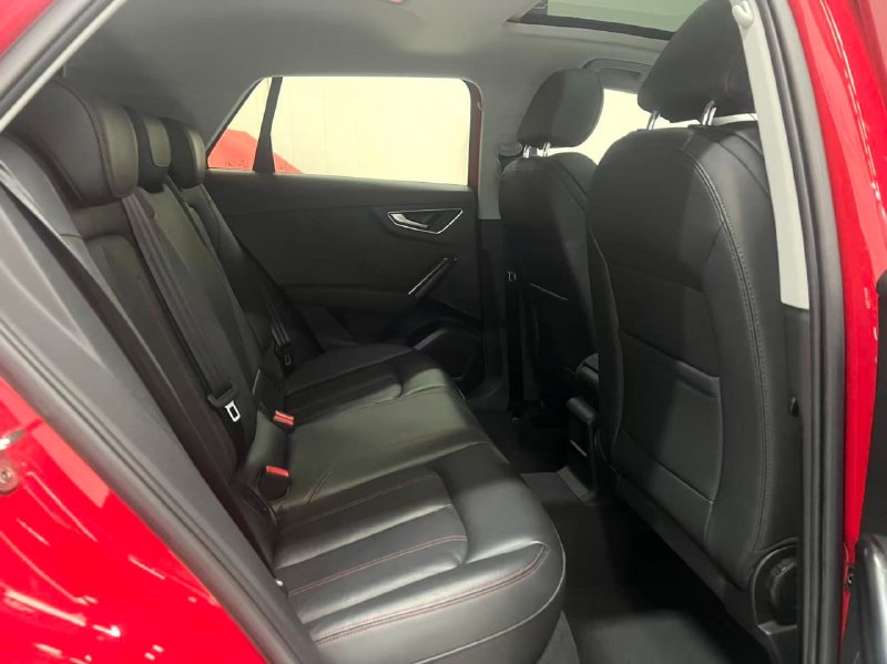 Audi Q2l фото 4