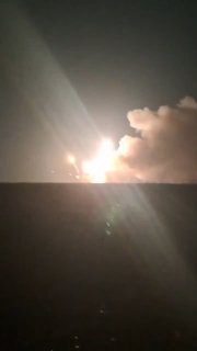 🇸🇾️ - An ammunition warehouse exploded in Aleppo, northwestern Syria. Multiple secondary explosions can be seen and heard in the vicinity.