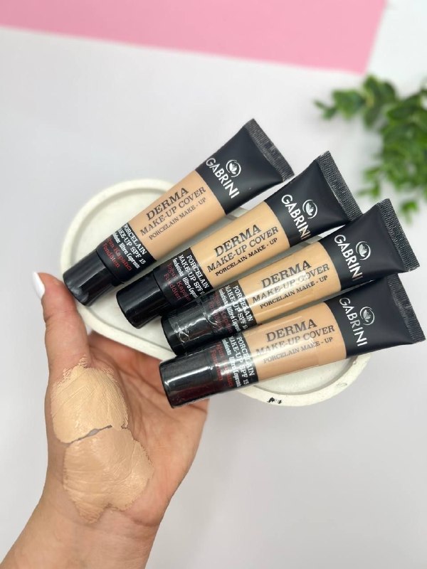 💄عمده لوازم آرایشی بانه | خرید ارایشی بهداشتی: 😍کرم پودر اورجینال گابرینی‌⚡️شماره ۱.۲💫کیفیت عالی🔥این محصول اورجینال میباشد و لطفا با نمونه مشابه فیک مقایسه نفرمایید🔥۱۲