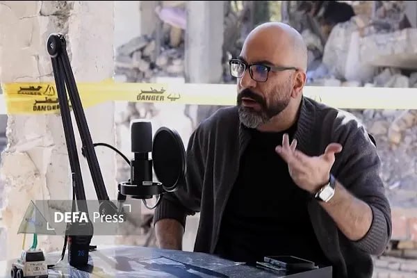 خبرگزاری دفاع مقدس: 💢فتوحی: نیروهای مسلح ایران محکم ایستادهاند/ ضربات کوبنده سپاه و ارتش جای تحسین دارد 🔸بازیگر و کارگردان سینما و تلویزیو
