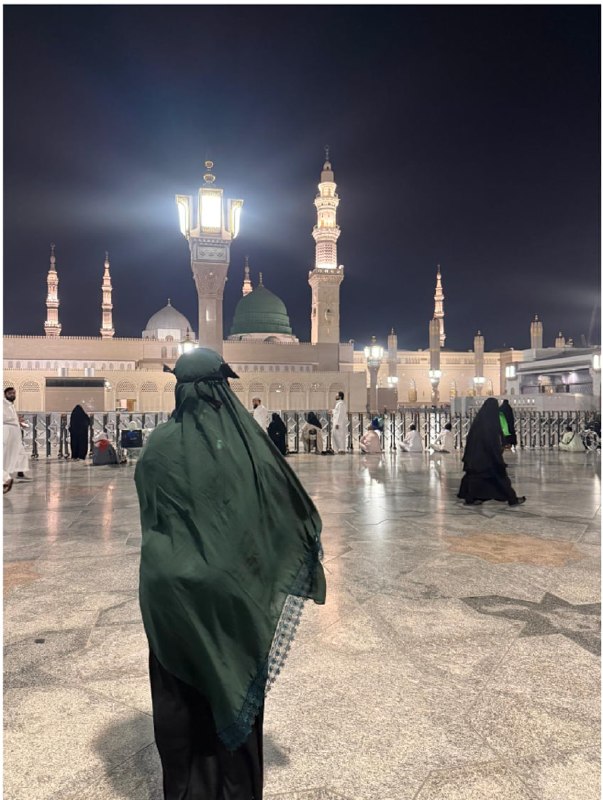 فرهاد شفتی: ره‌آورد سفر عمره (آخرین تصویر)یادداشت در فرستۀ بعدی 👇ره‌آورد سفر عمره (آخرین تصویر)یادداشت در فرستۀ بعدی 👇