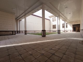 Юнусободда СамПИ институтини атрофида 5,15 сотх 3 ЭТАЖ 5 хона ЕВРО УЙ