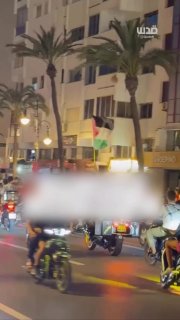פלסטין נוכחת בחגיגות ניצחון מרוקו במונדיאל בטנג'יר