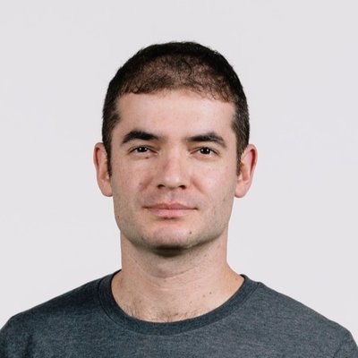 截止今晚Open AI所有在岗员工的合影，哈哈哈哈哈 太损了