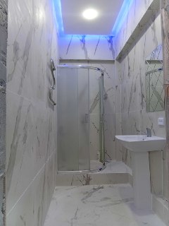 Шайхонтохир самарканд дарвозада 2/7/12. Квартира  сотилади.нархи 61000