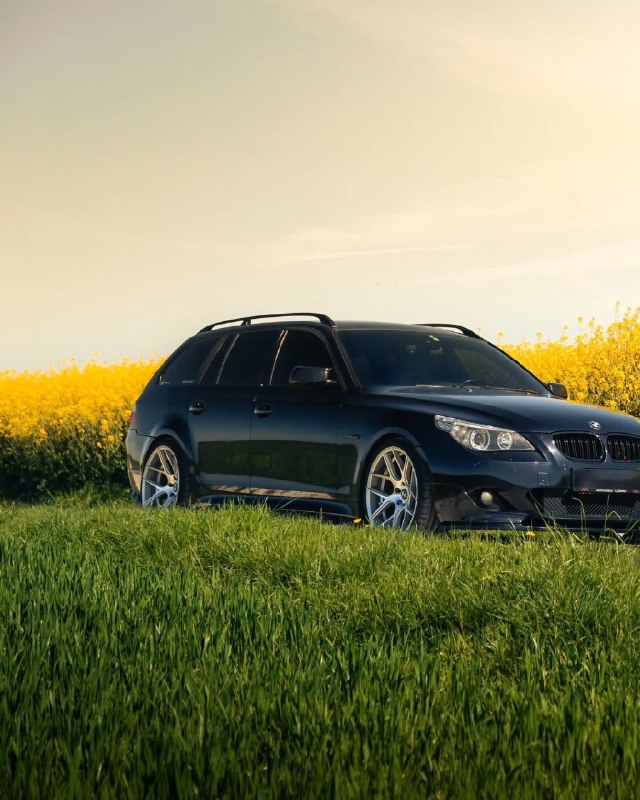 BMW E61 530i