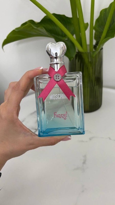 Продам парфюм Moschino Funny, оригинал, остаток 85 мл из 100. — фото 1