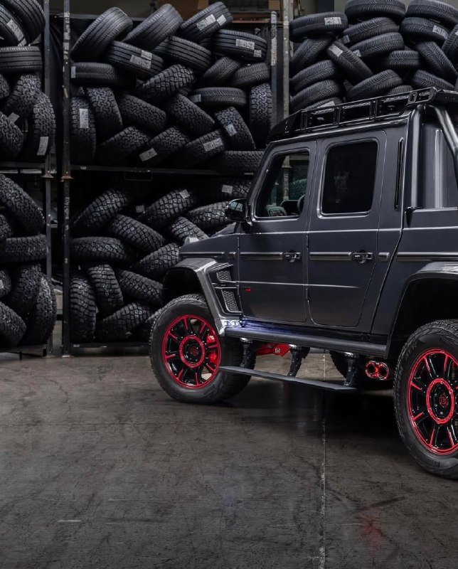 Mercedes-Benz G63 5