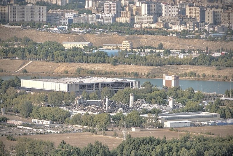 ایران اقتصادی | اخبار مهم: ‏✅ تصویری از استادیوم ۱۲ هزار نفری آزادی بعد از بمباران آمریکایی‎ ‎ @iran_eghtesadi 🇮🇷