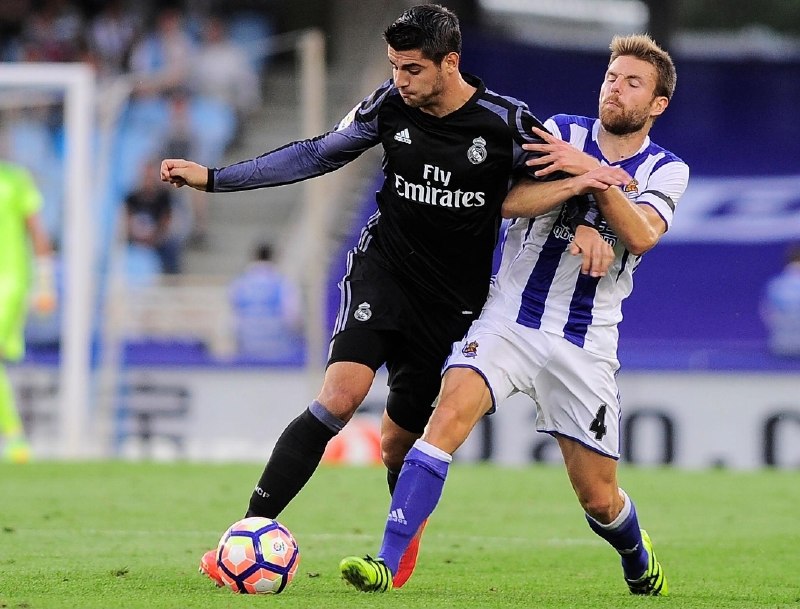 رئال مادرید | Real Madrid: 📆 | ۱۰ سال پیش در چنین روزی...⚪️ آسنسیو در اولین بازی لالیگاییش برای رئال گل زد!⚪️ و با نتیجه رئال مادرید ۳-۰ رئال سوسید