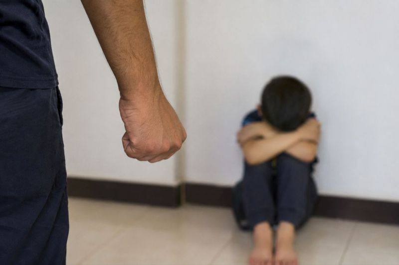 מבצע ההתעללות בילדים נעצר בח'ש; תחילתה של תמיכה פסיכולוגית וחברתית לילדים פצועים