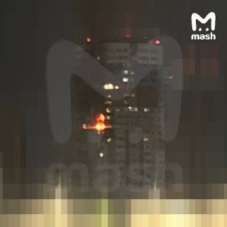 Всушный беспилотник влетел в многоэтажку в Рязани — в доме обрушились конструкции, выход из подъезда заблокирован. Также обломки БПЛА повредили несколько жилых домов и территорию одного из предприятий. По предварительным данным, есть пострадавшие. После уд