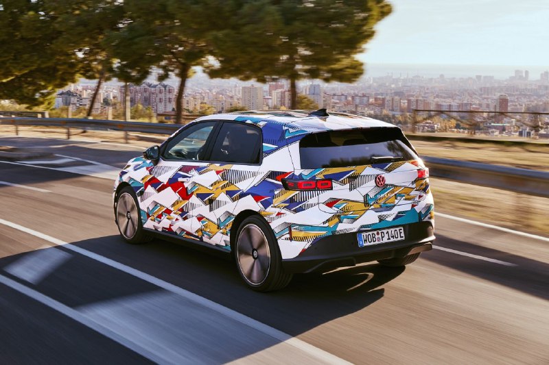 Автоконцерны начали отказываться от сенсоров — электрический Volkswagen ID.Polo получит физические к 8
