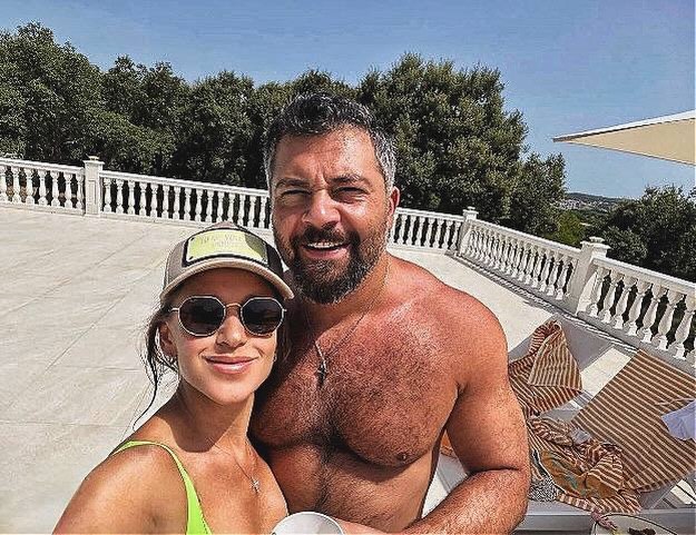 Чумаков и Ковальчук, несмотря на вечные пересуды об их непростом браке и о том,