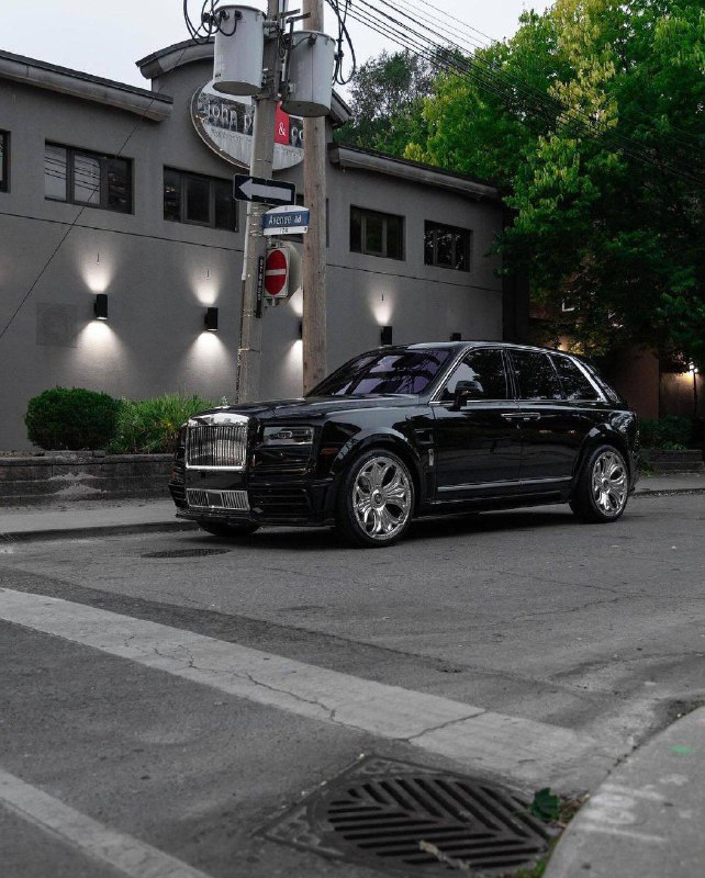 1/1 Chromeharts Mansory Rolls Royce Cullinan
