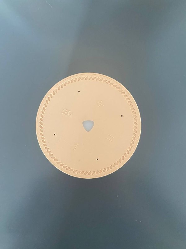 Продаю умную колонку Яндекс Станция Лайт с Алисой