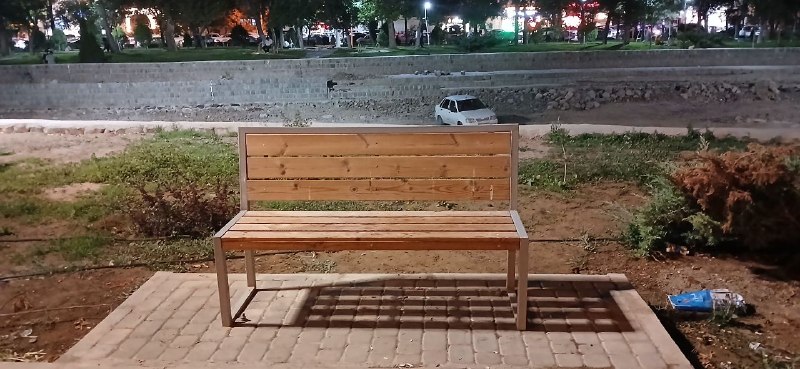 کانال صدای مردم استان اردبیل: درود آدمین محترم از شهرداری محترم جهت زیباسازی خیابان ساحلی درمحدوده پارک معلم تشکر می کنم ضمنا خواستم بگم این نیمکت رو 