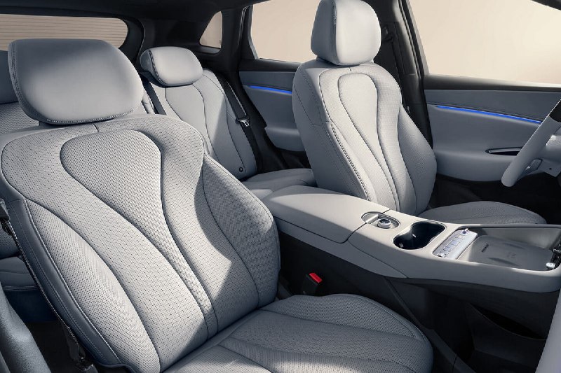 BYD Sealion 06 дебютировал в Китае в гибридной и электрической версиях 4