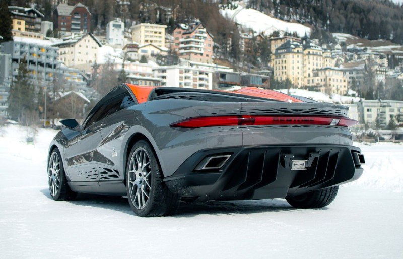 Единственное в мире купе Bertone Nuccio с «сердцем» Ferrari F430 уйдет с молотка 2