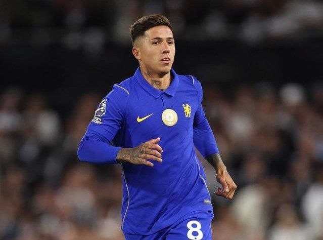 ⚽️ بیست و دو | Bistodo: 🚨💣⚽️⚽️ فووووووووری از گاستون آیدول: سیتی میخواد فردا یه پیشنهاد 150 میلیون یورویی برای انزو فرناندز به چلسی ارائه بده.⚽️