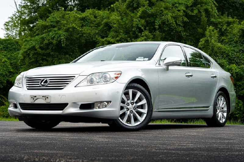Lexus 460: Маскированное наряд для холодной погоды23 июля, четверг, настроение в
