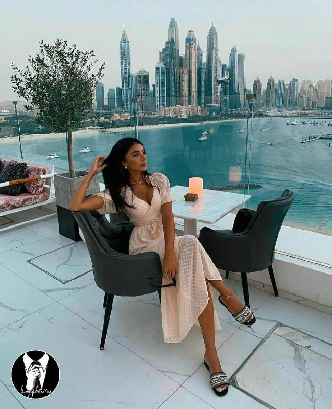 🌟💎LuXury Life💎🌟: دلم واست تنگ شده، قبولمنم اشتباهاتی داشتم، قبولبعضی وقتا عصبی ام، قبولدیگه هیچی درست نمیشه، اینم قبولاما تو هم هیچ حرکتی