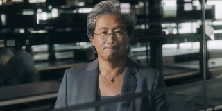 芯片CEO直面英伟达，人工智能泡沫论再起The Chip CEO Staring Down Nvidia and Talk of an AI Bubble (www.wsj.com)11-21via Buzzing