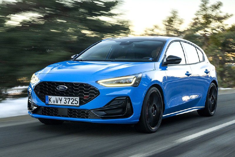Состоялась премьера самого «злого» Ford Focus. Это последний хот-хэтч из модели