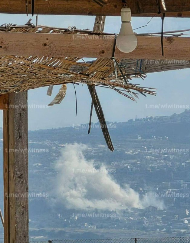 ️🇱🇧🇮🇱 הפיצוץ הישראלי העשירי מטלטל את העיירה אל מנסורי, דרום לבנון.