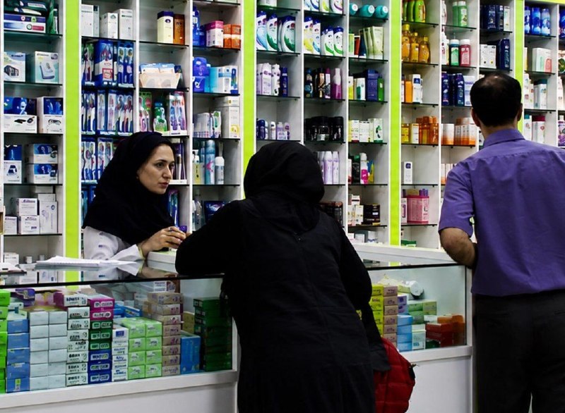 شهرآرانیوز: 🔶انجمن داروسازان: واکسن آنفلوآنزا هنوز وارد شبکهٔ توزیع نشده است🔹به‌طور متوسط سالانه حدود ۳ میلیون دوز واکسن وارد کشور م