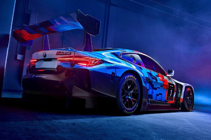 BMW представила трековые M4 GT3 и M4 GT4 с приставкой Evo 3