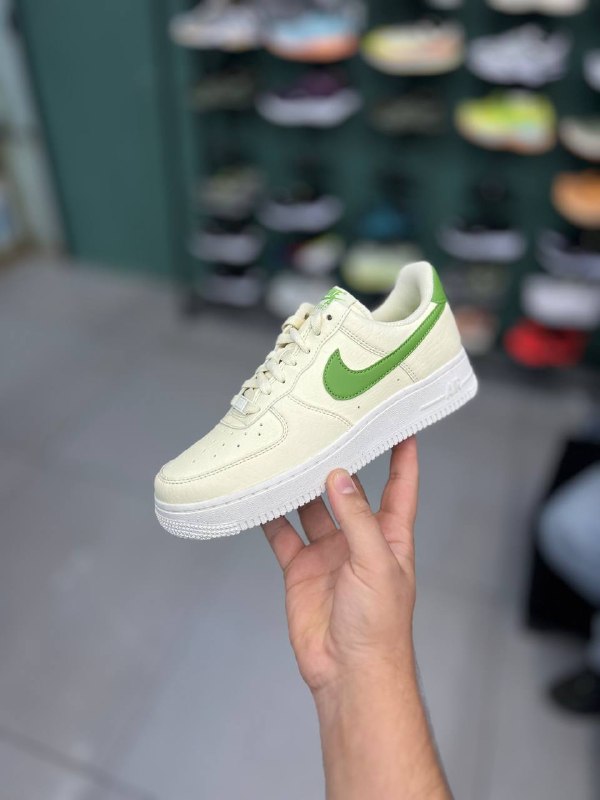 سرای کفش جهانی سید کمال: Nike🌊Size: 38CM: 24🌊Cost: 15.900 T❌off: 13.200✅⭕️سفارش در:@Katoniorjinall