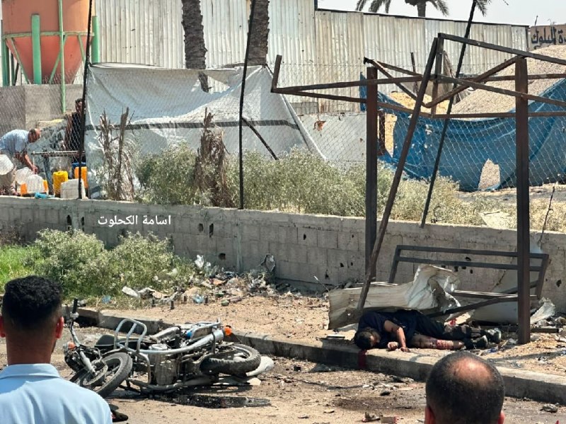 طائرات إسرائيلية تقصف دراجة نارية وسط غزة