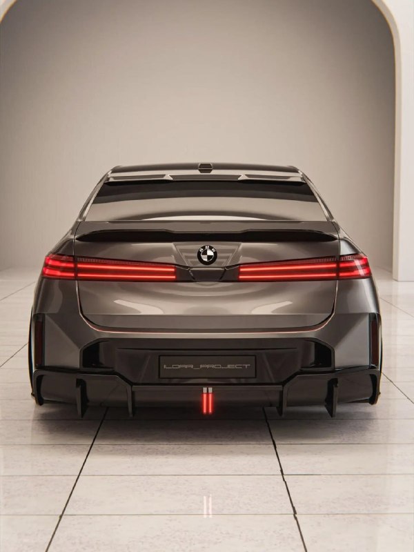Дизайнеры показали новый BMW i7 с агрессивным обвесом. 4