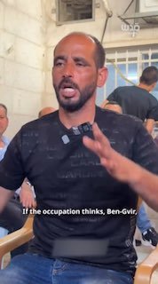 "אם הוא היה רוצה לדקור אותי ולהוציא להורג את משפחתי, לא הייתי עוזב את ביתי או ארצי". אביו של ההרוג כרים שלל…