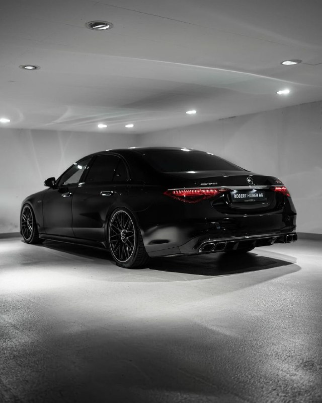 2024 S63 AMG E-Performance 4.0-L V8 BITURBO 840 HP 0-100 km/h 2.8 sec 2