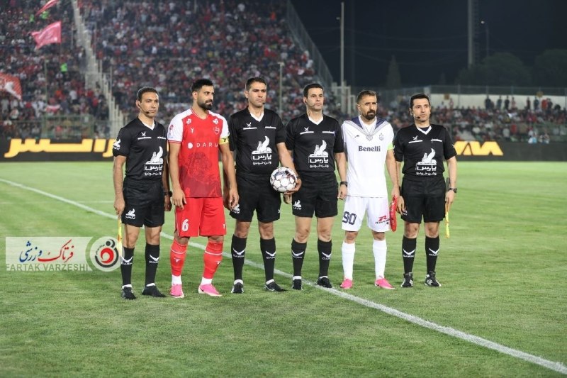فرتاک ورزشی: ✅ گزارش تصویری پرسپولیس – ملوان؛ جشن سرخ‌ها پیش از دربیپرسپولیس در هفته چهارم لیگ برتر با نتیجه سه بر صفر ملوان بندرانزل