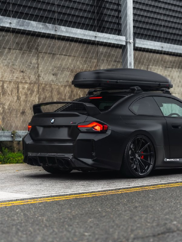 BMW M2 G87. Диски Vossen HFX-2 в глянцево-черном цвете 2