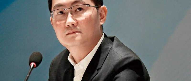 腾讯混元3年变形始末｜独家腾讯今天透过一财放了点姚顺雨的料「腾讯混元3年变形始末」，开始对外传递大模型的组织变化了，这是一个很明确也很有看头的信号，就像我前几天发的数据，腾讯去年在AI上投了很多钱，但取得的成效我猜内部是不太满意的，所以要在场外做点找补