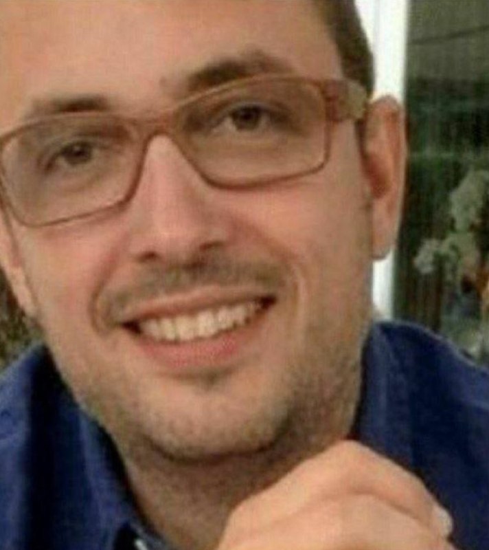 Rap God News: 🔴 تا سال ۱۹۹۹ تمام سایتای پورن پولی و اشتراکی بودن تا اینکه تو سال ۲۰۰۰ این فرد به اسم فابیو دیلمان تمام سایتای پورن رو 