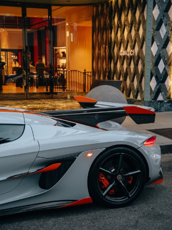 Koenigsegg Jesko Attack 5