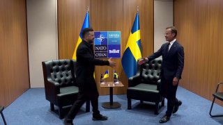 Zelenskyy met Swedish Prime Minister Ulf Kristersson to discuss strengthening Ukraine’s combat aviation and pilot training as Kyiv awaits Gripen fighters.