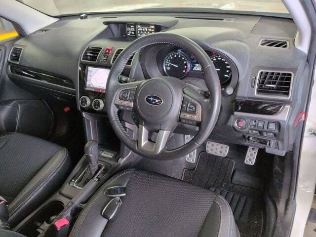 Subaru Forester 2017 фото 5