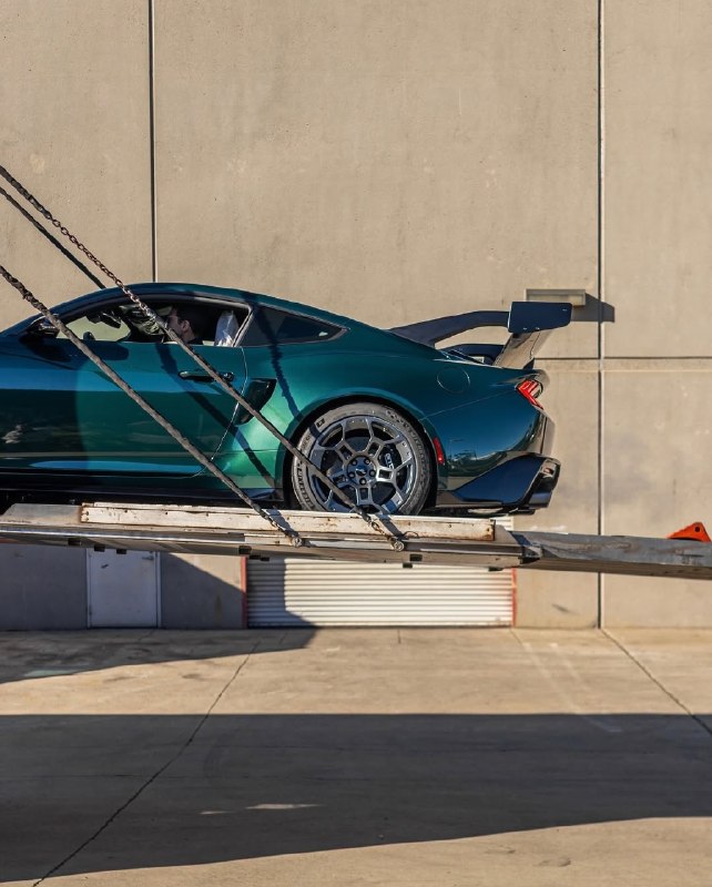 Ford Mustang GTD 7